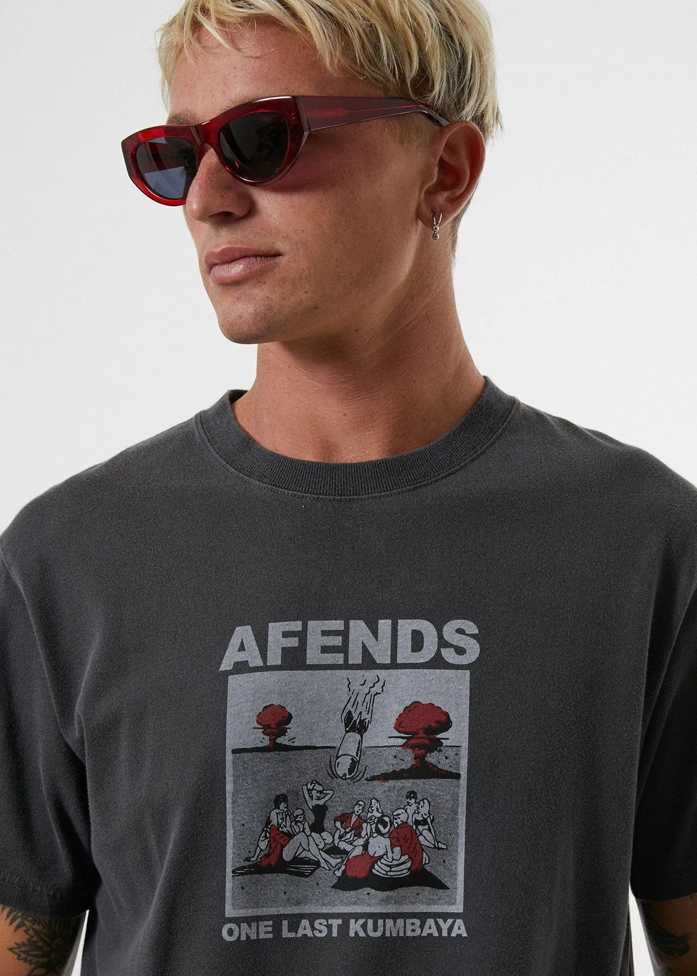 Afends Mens Kumbaya - Retro Fit Tee