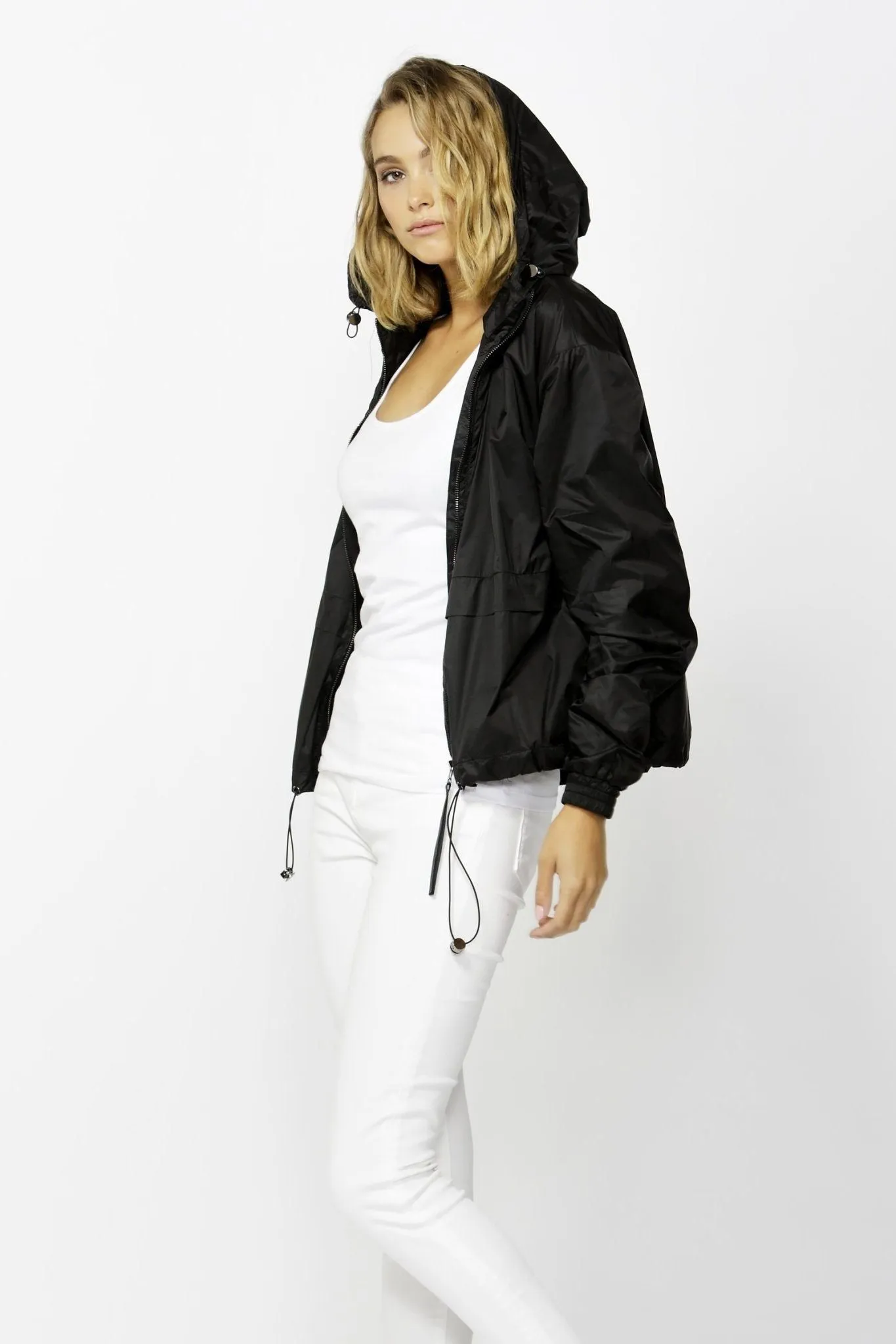 Betty Basics Knox Spray Jacket in Black