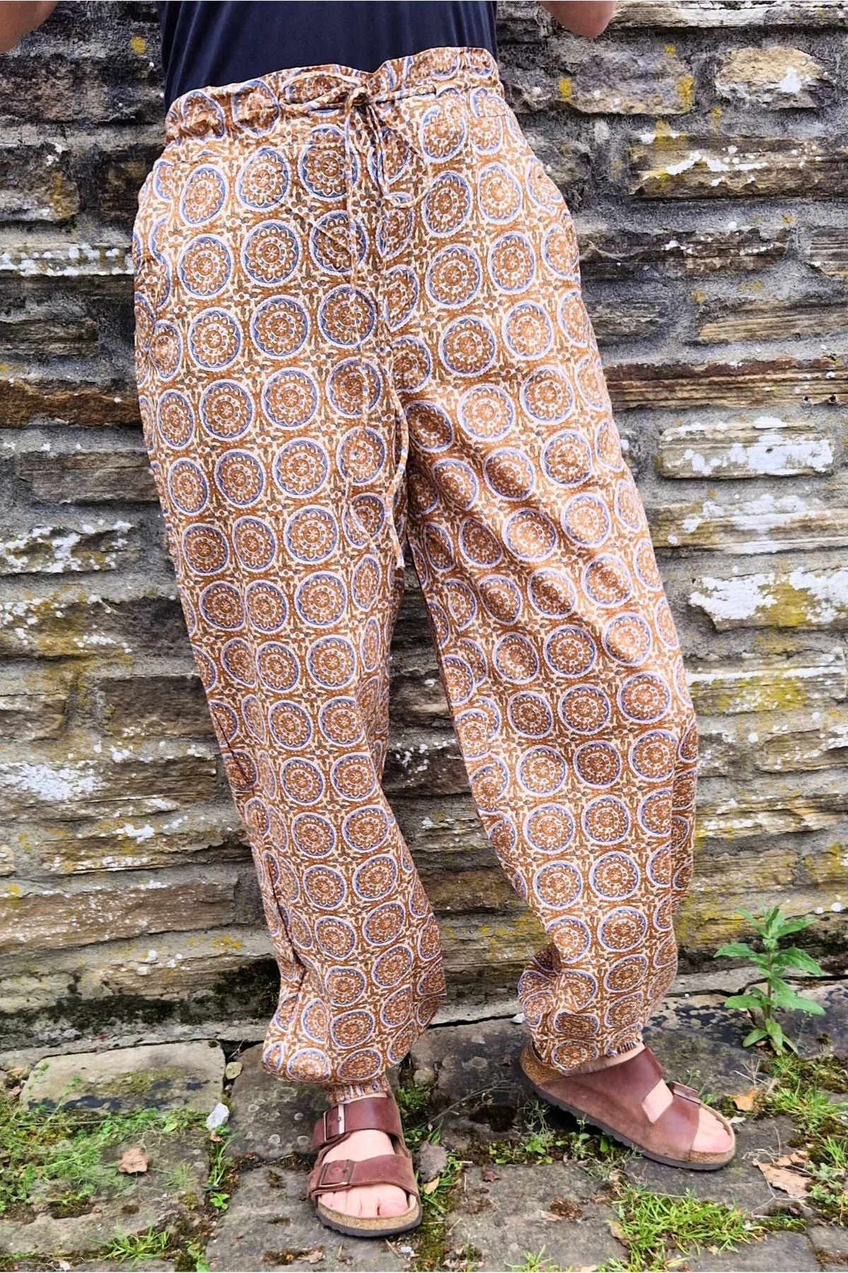 block print cotton peg trousers