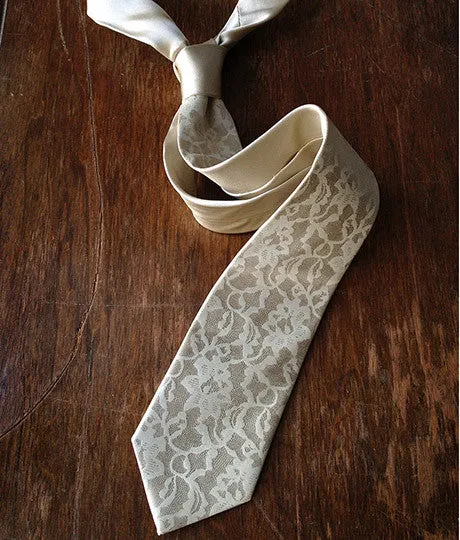 Boudoir Lace Necktie