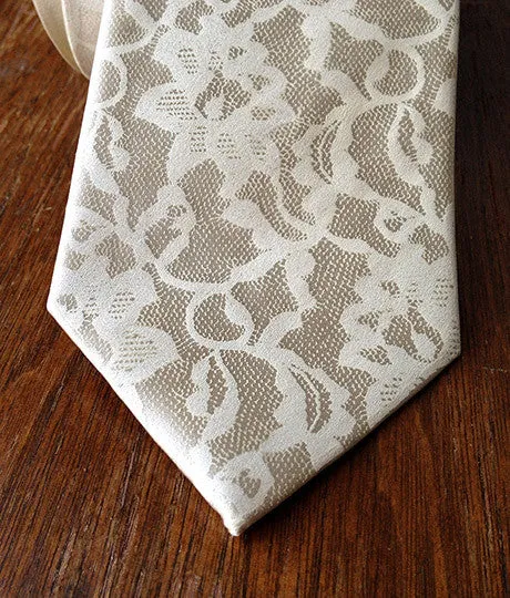 Boudoir Lace Necktie