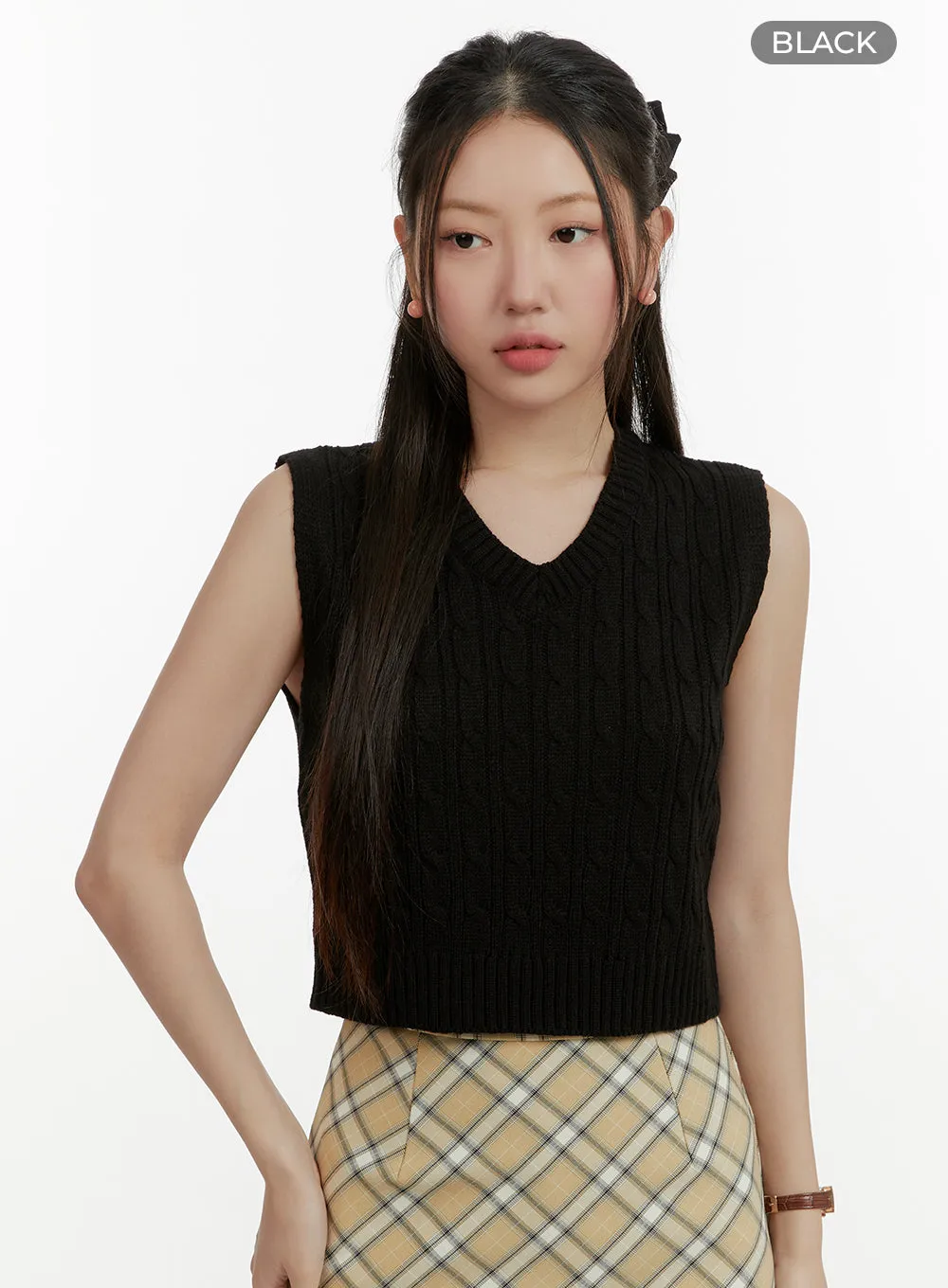 Cable Knit V-Neck Vest OY413