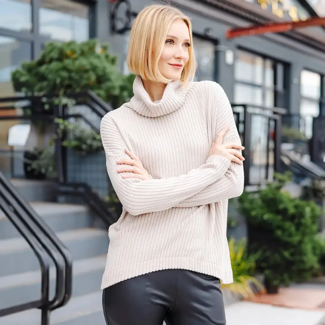 Chunky Ribbed - Tipped Hem Sweater Top: SAND