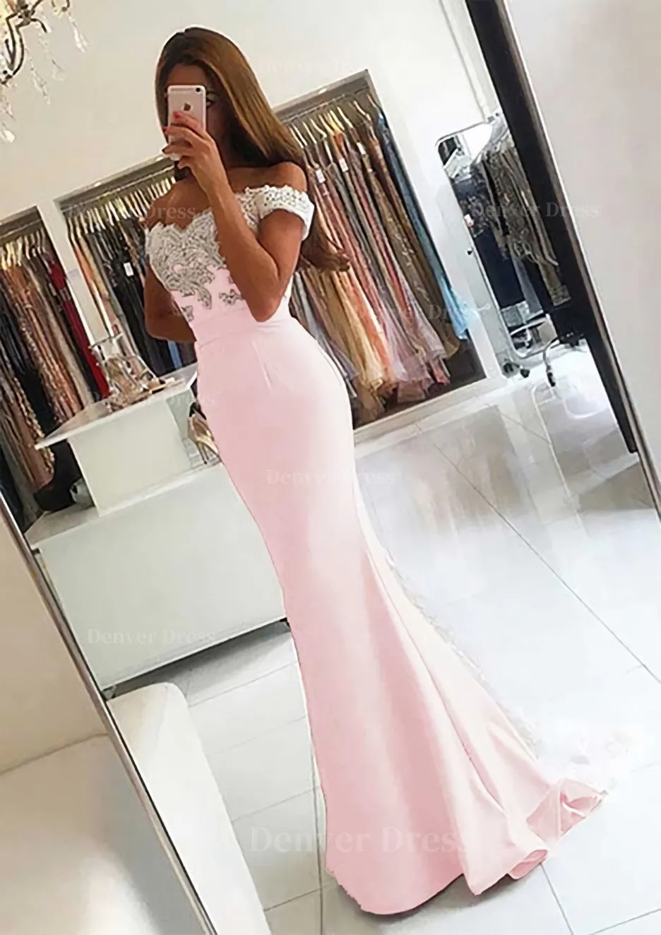 Elastic Satin Prom Dress Trumpet/Mermaid V-Neck Sweep Train With Lace