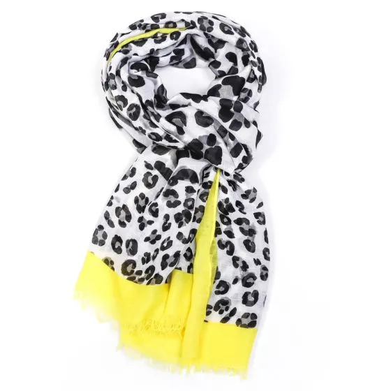 Leo Print Bright Border | Yellow