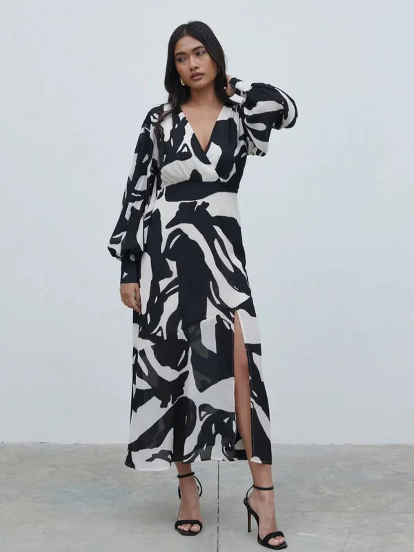 Lilianna Balloon Sleeve Midaxi Dress (Monochrome Abstract)