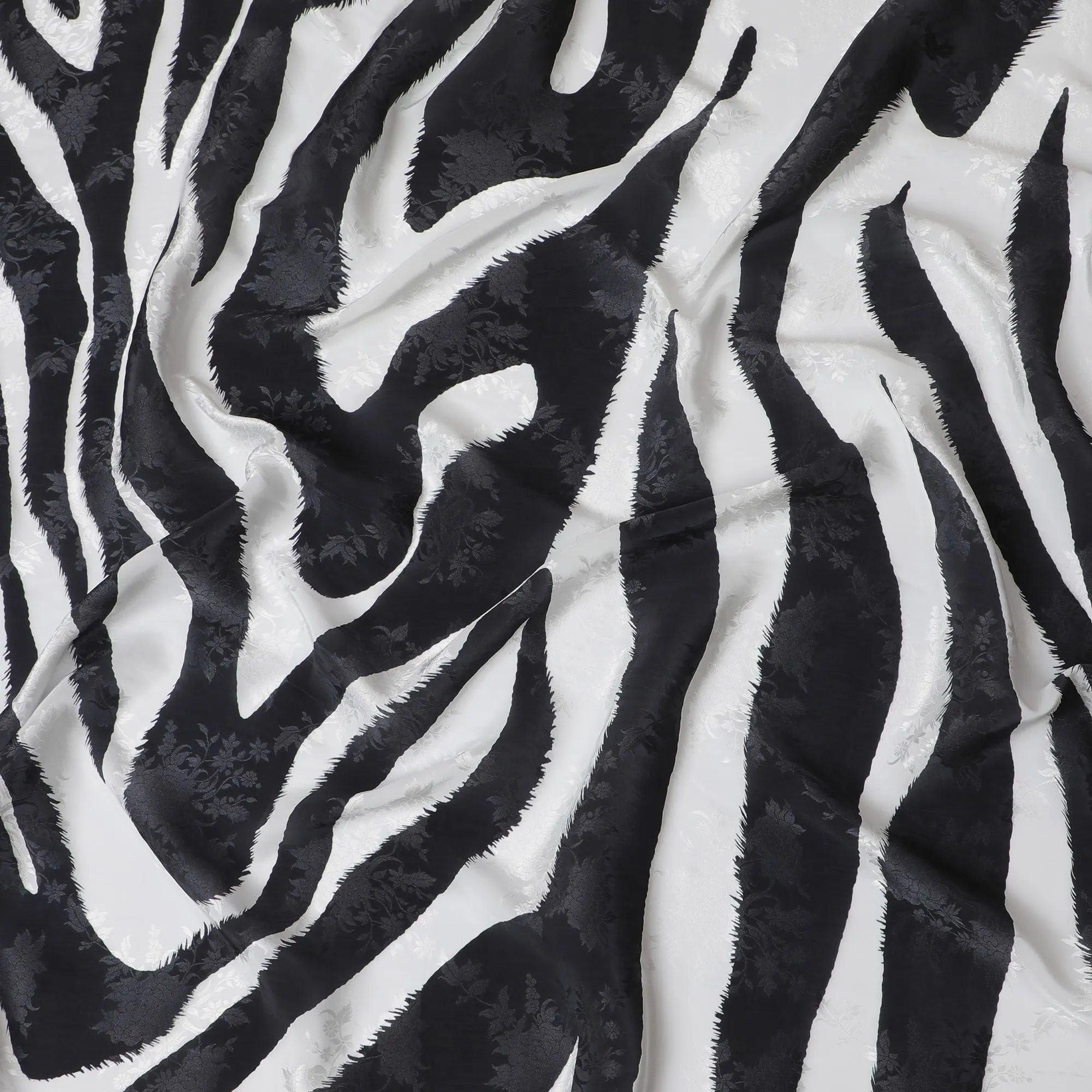 Monochrome Majesty Viscose Crepe Fabric with Abstract Stripes, 110cm Wide – Chic & Versatile-D18394