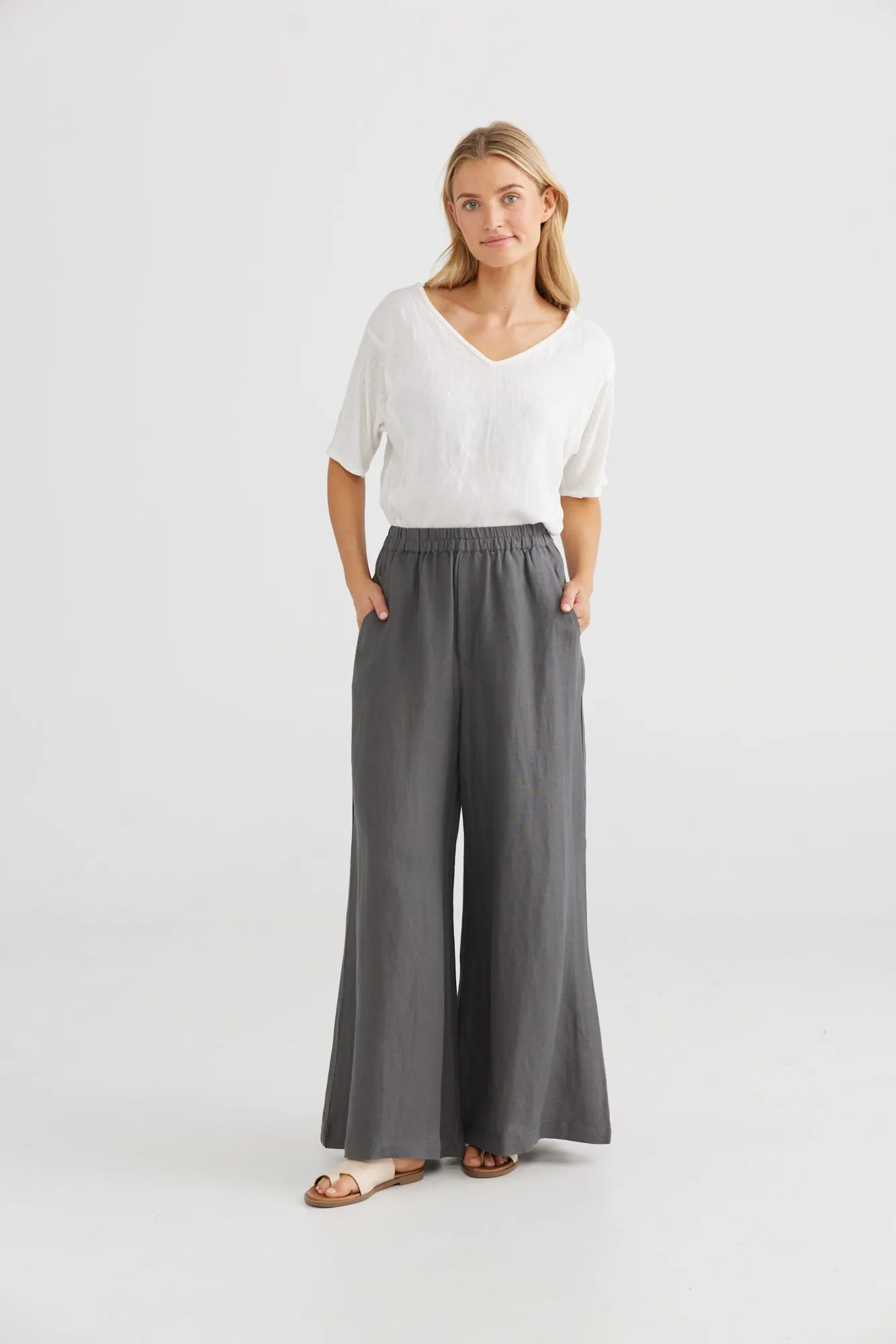 Positano Pants in Charcoal