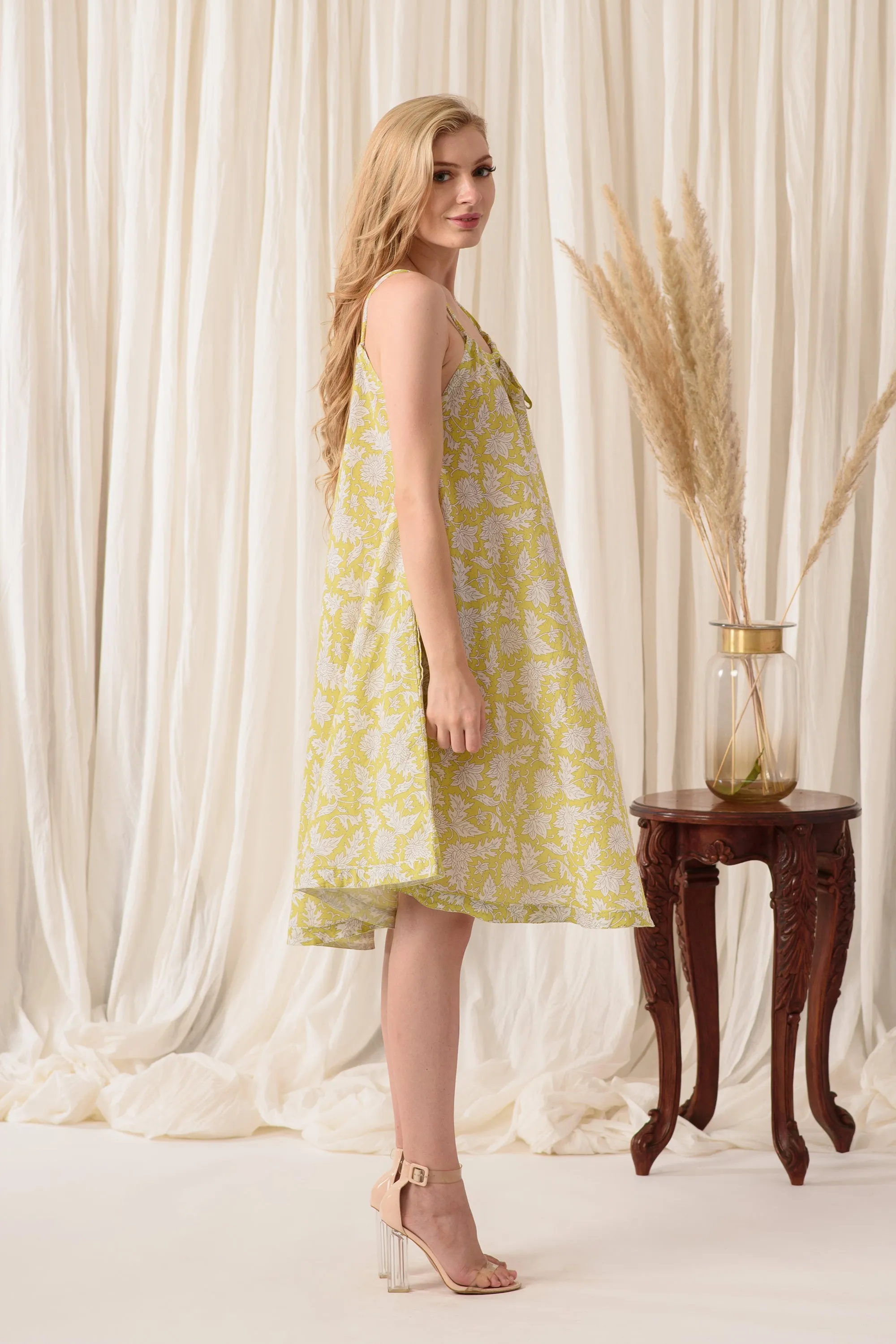 THE BEAUTIFUL SUNDRESS IN GREENISH YELLOW