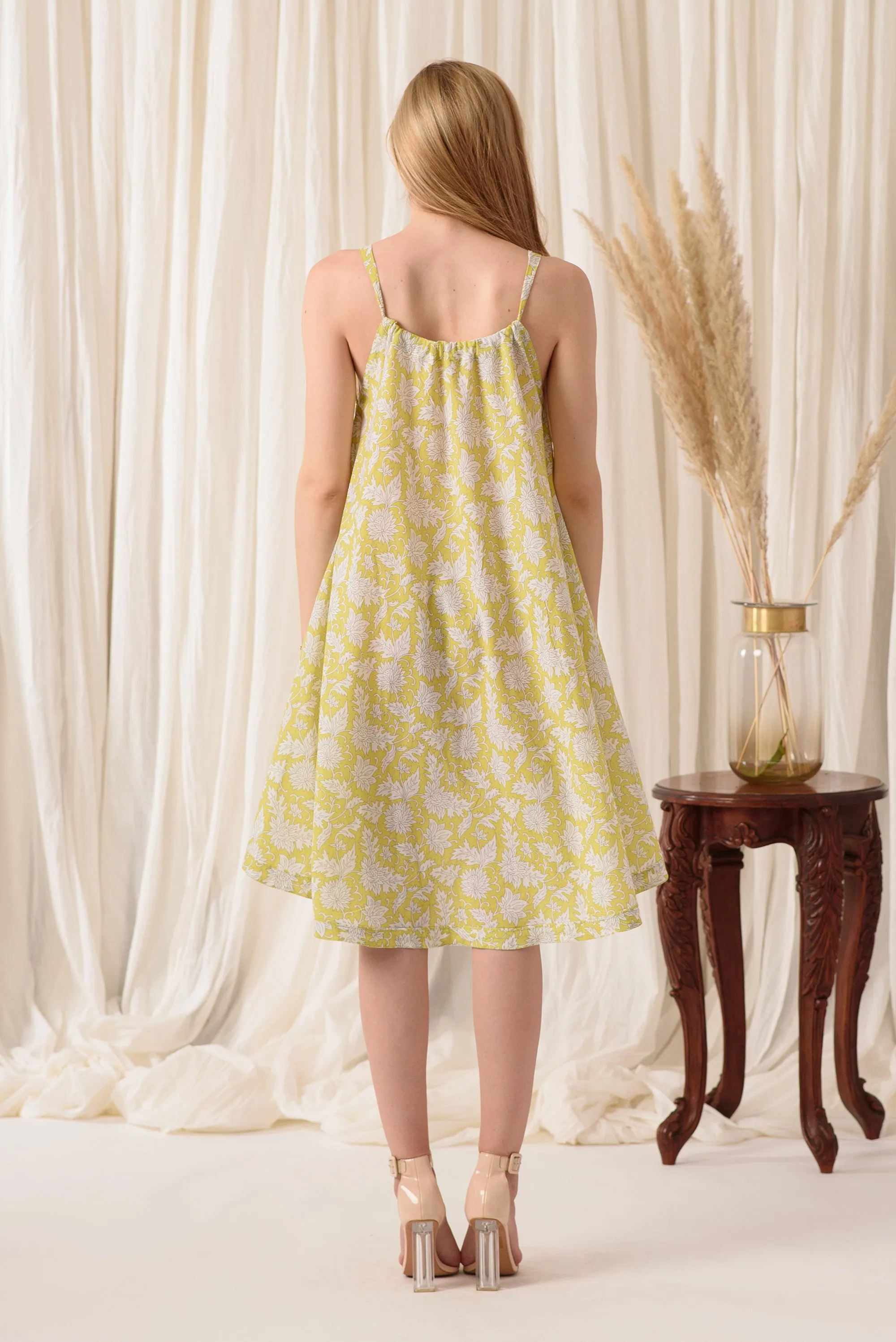 THE BEAUTIFUL SUNDRESS IN GREENISH YELLOW