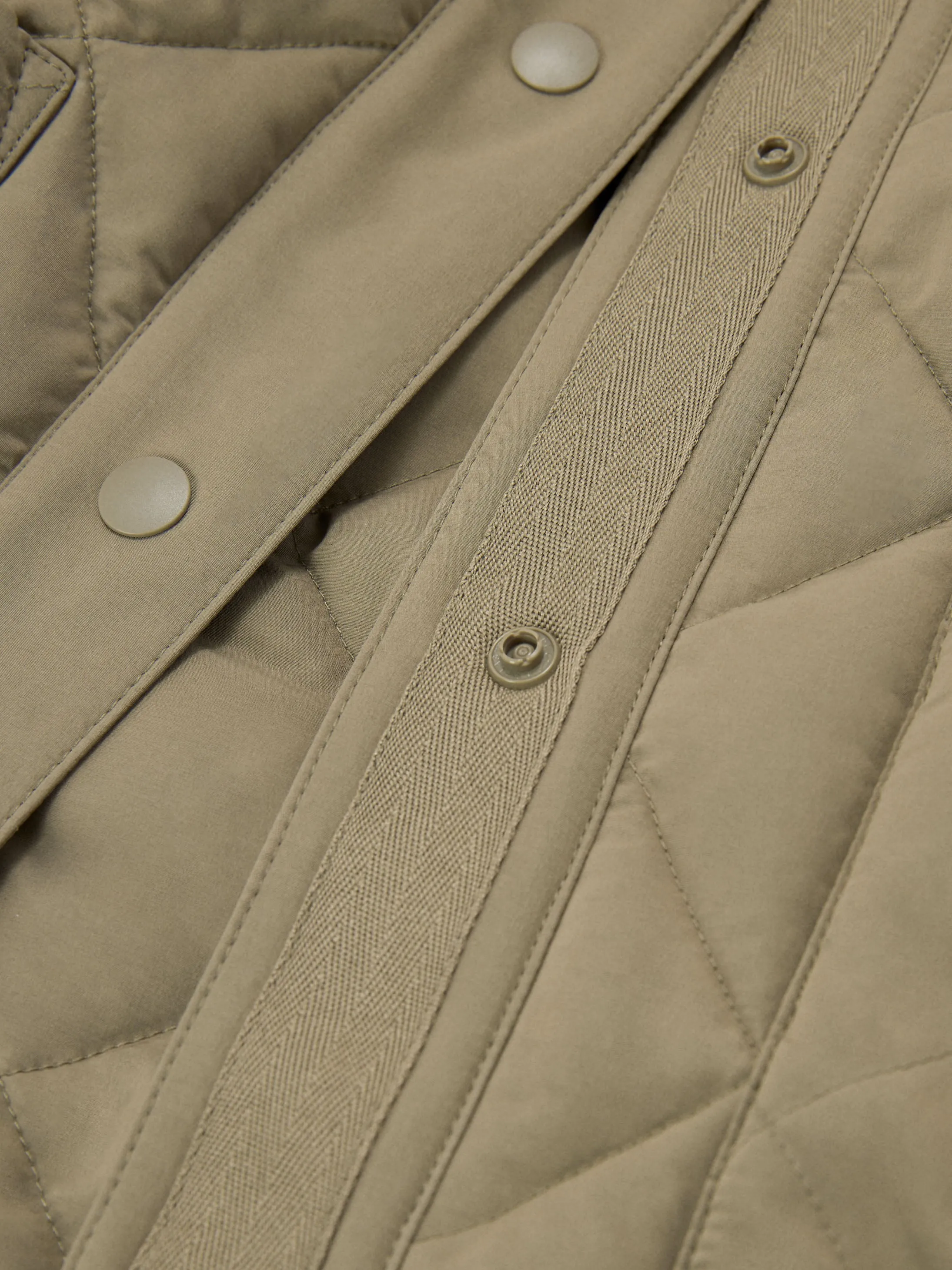 The Skyline Loose Overshirt in Khaki