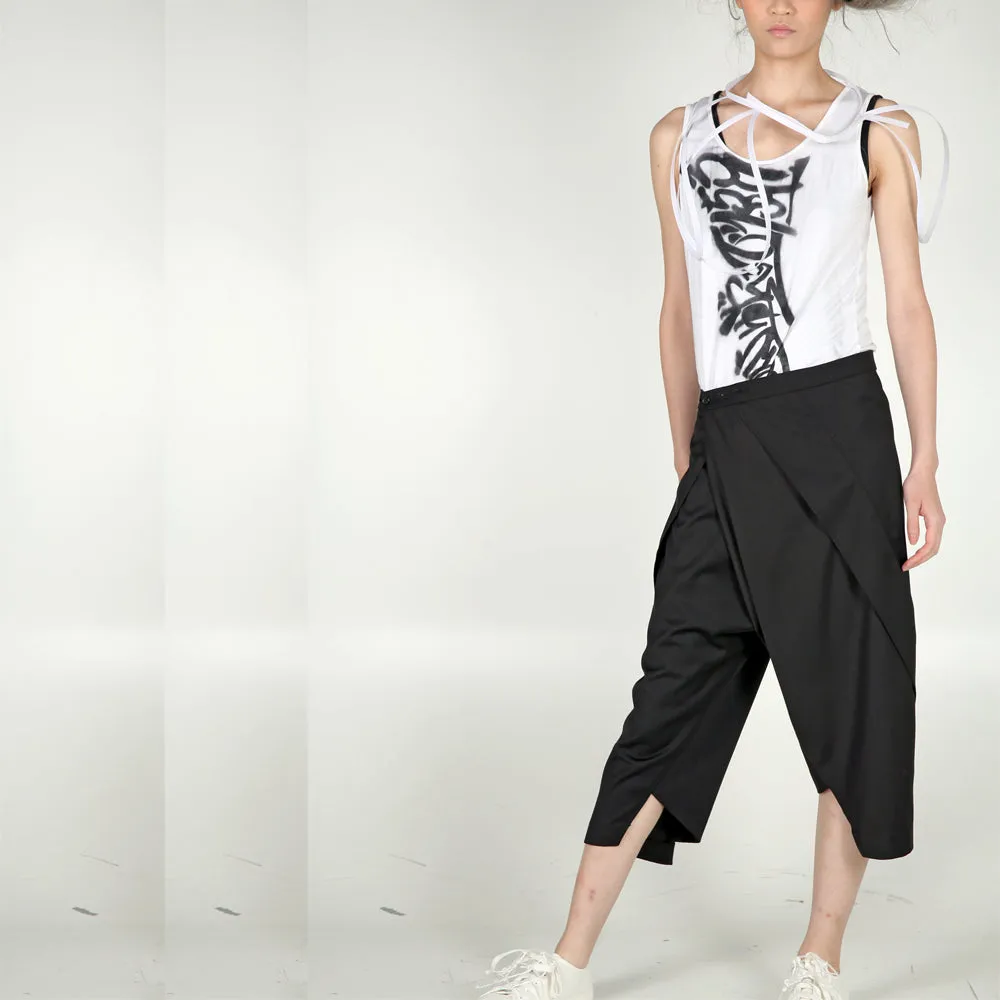 Trousers – Asymmetric Folding