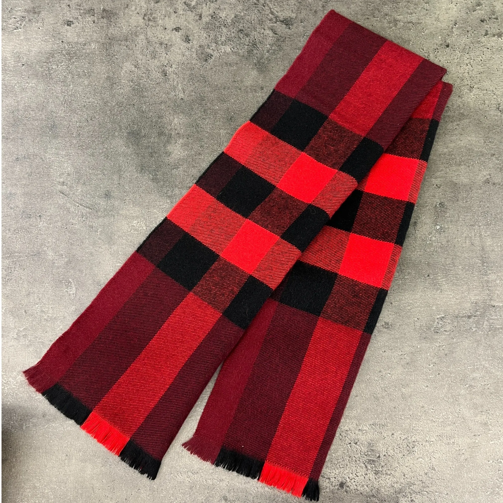 Women's Checkered Scarf Red